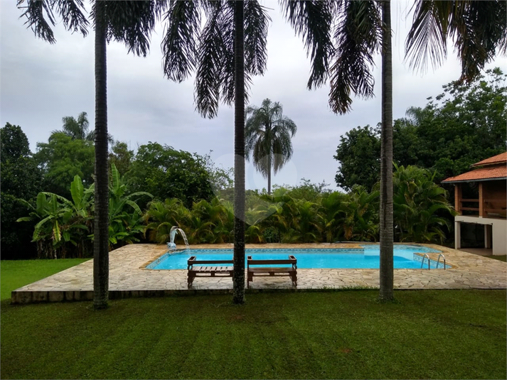 Foto REO1116930