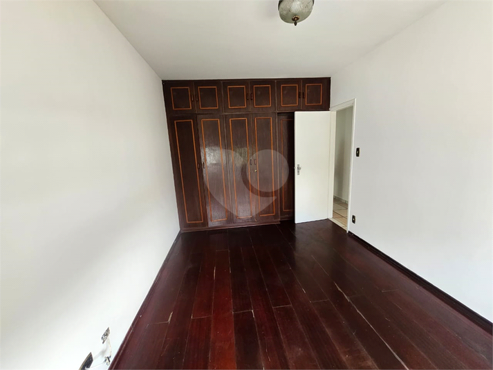 Foto REO1116932