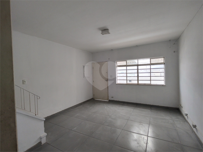 Foto REO1116939