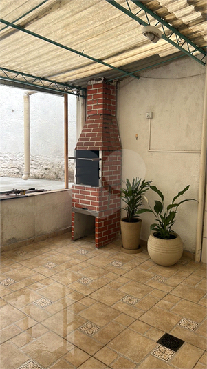 Foto REO1116939