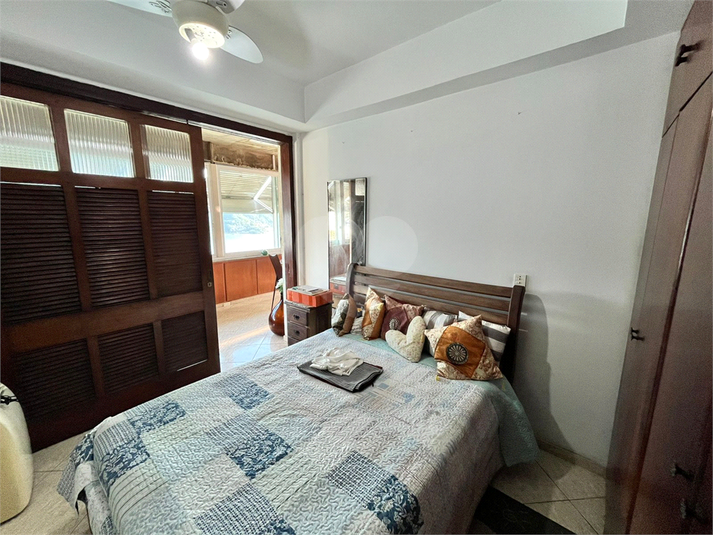 Foto REO1116942