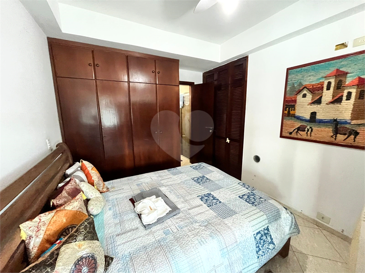 Foto REO1116942