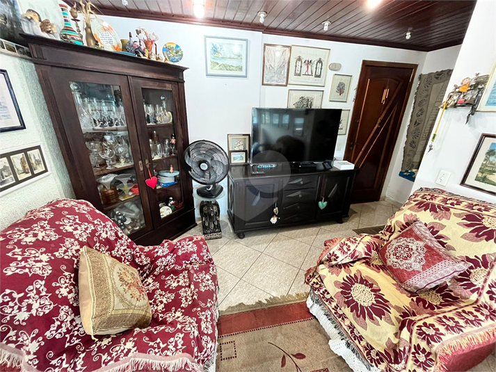 Foto REO1116942