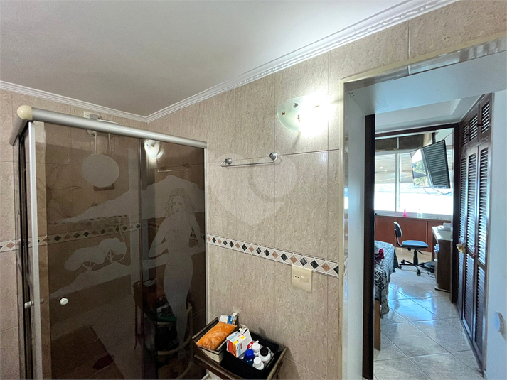Foto REO1116942