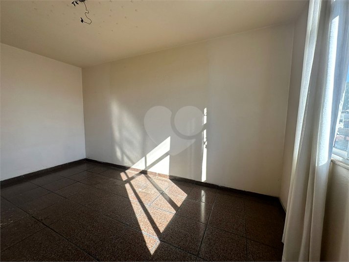 Foto REO1116943