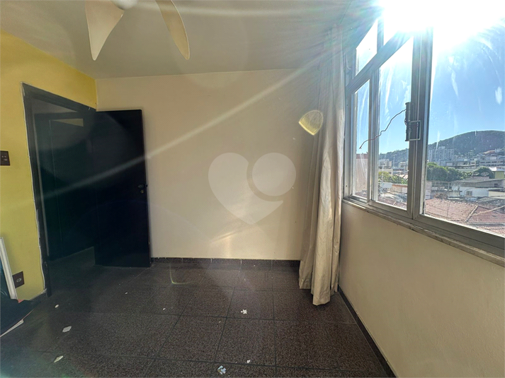 Foto REO1116943
