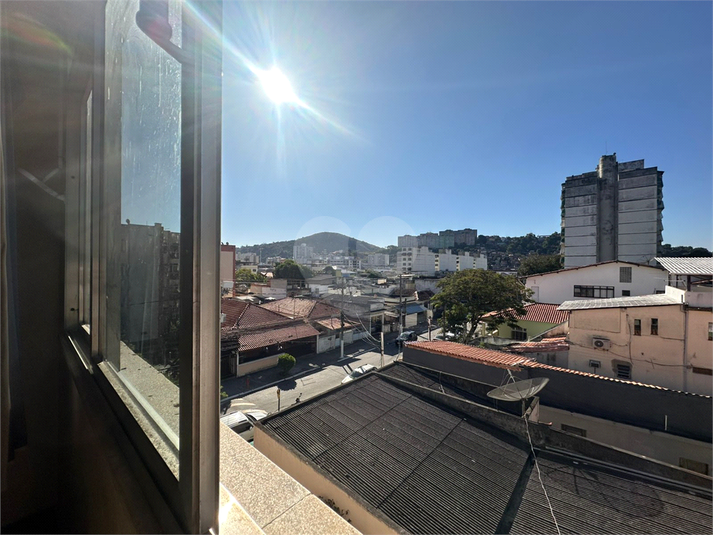Foto REO1116943