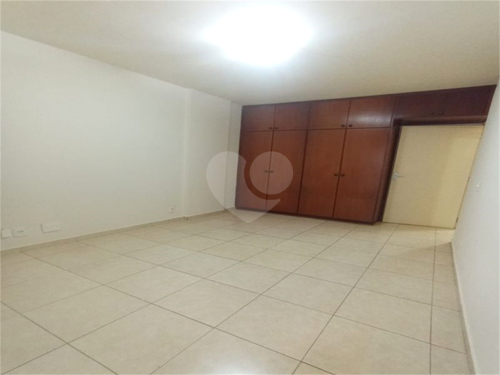 Foto REO1116945