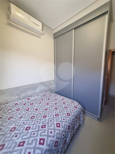 Foto REO1116949