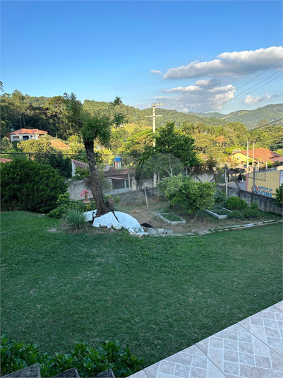 Foto REO1116950