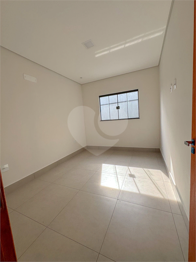 Foto REO1116952