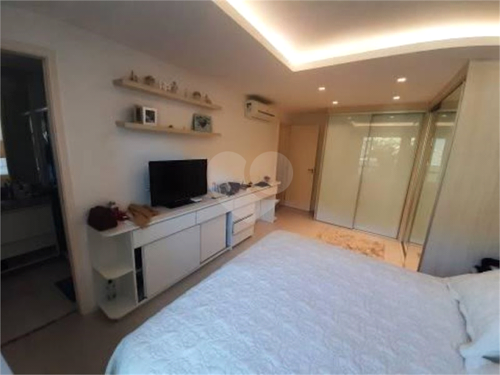 Foto REO1116960