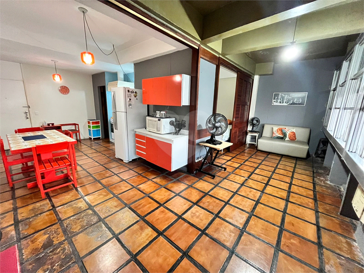 Foto REO1116965