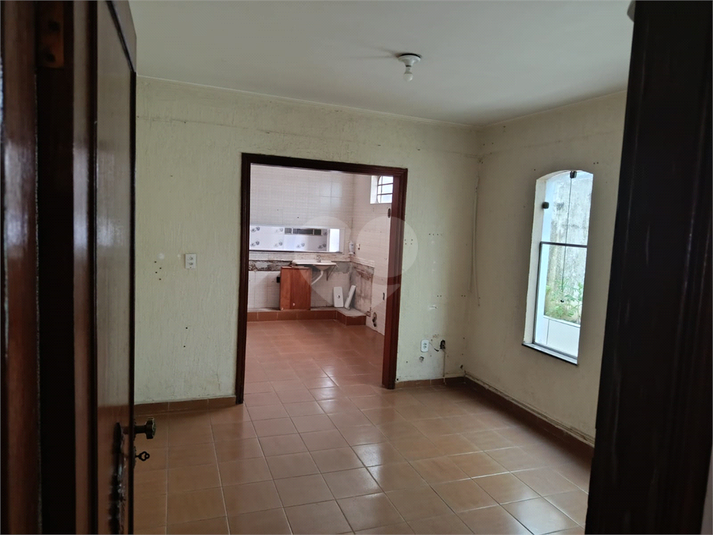 Foto REO1116966