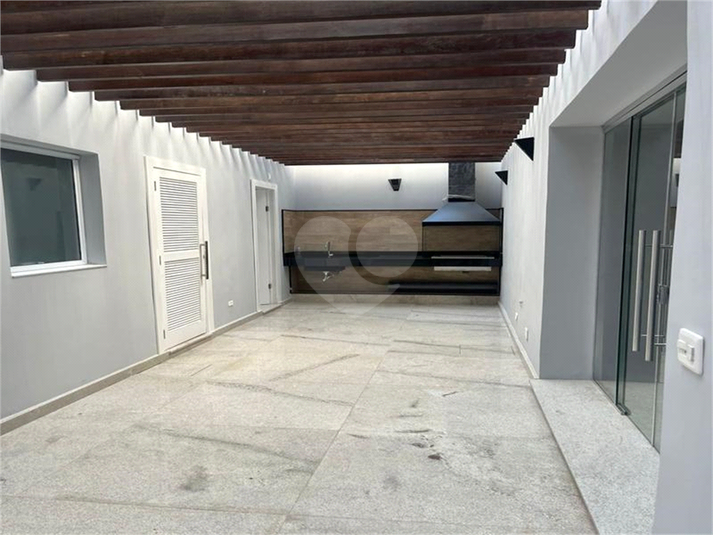 Foto REO1116967