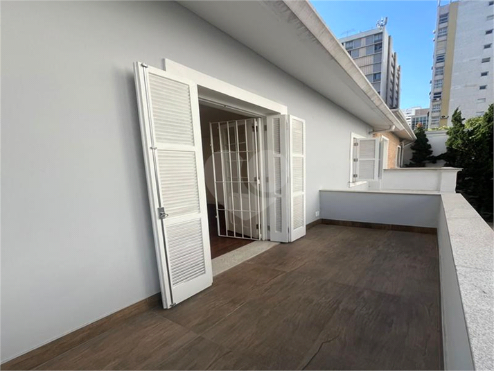 Foto REO1116967