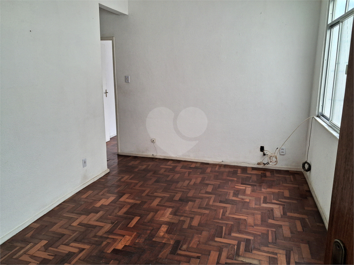 Foto REO1116977