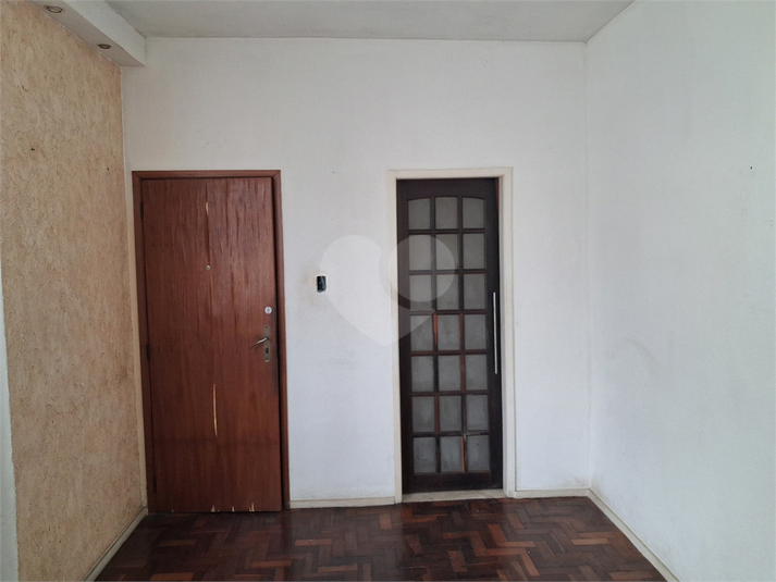 Foto REO1116977