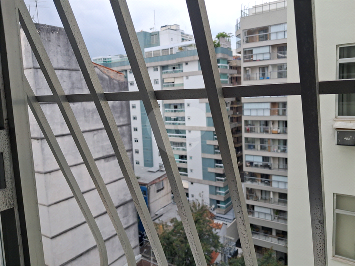 Foto REO1116977