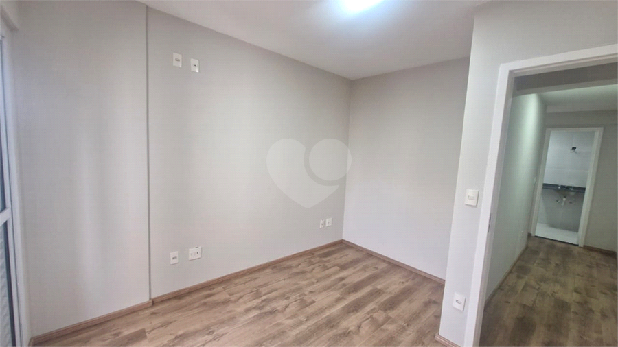 Foto REO1116985