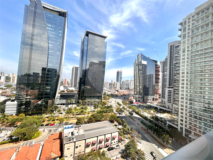 Foto REO1116986
