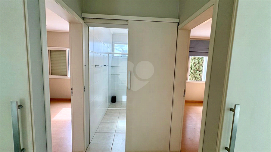 Foto REO1116997
