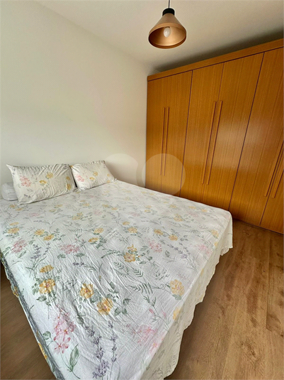 Foto REO1117019
