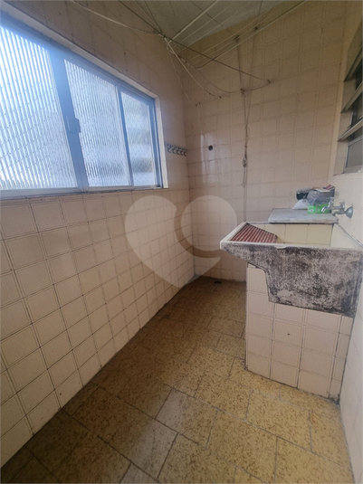 Foto REO1117023