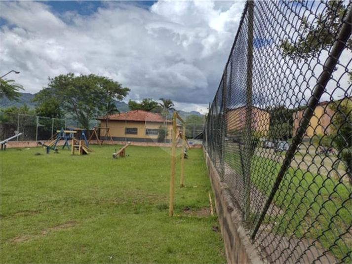 Foto REO1117034