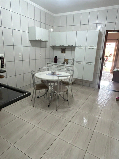 Foto REO1117052