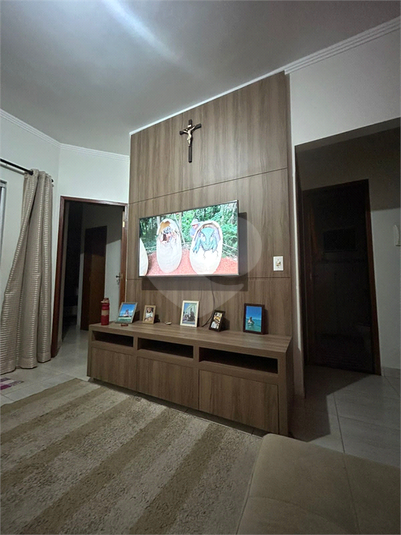 Foto REO1117052