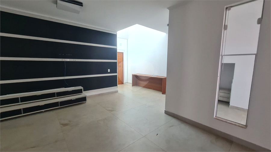 Foto REO1117054