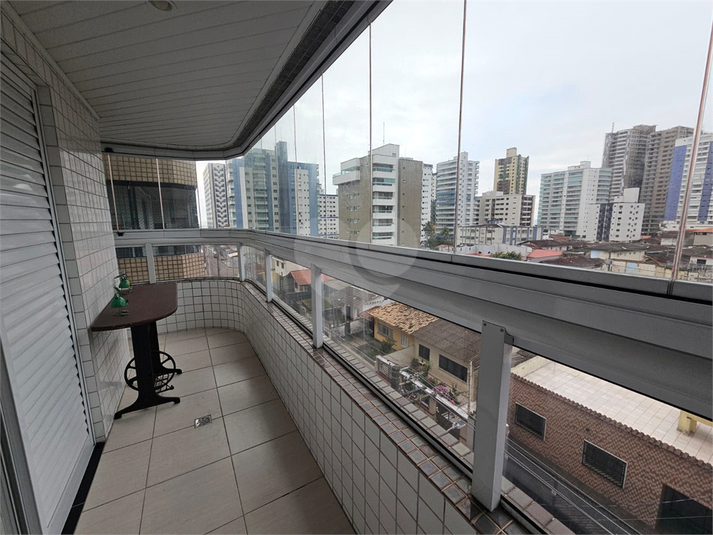 Foto REO1117058