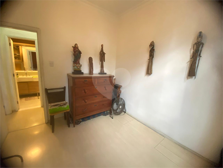 Foto REO1117074