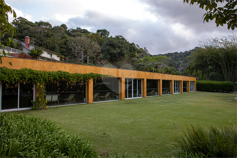 Foto REO1117091
