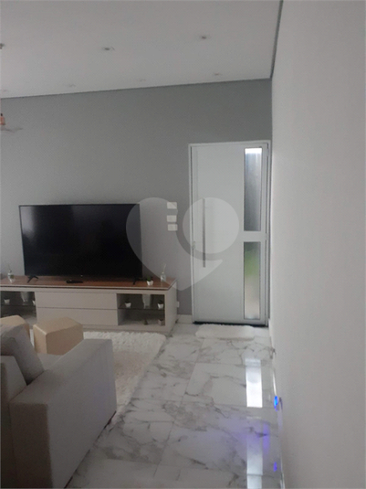 Foto REO1117151
