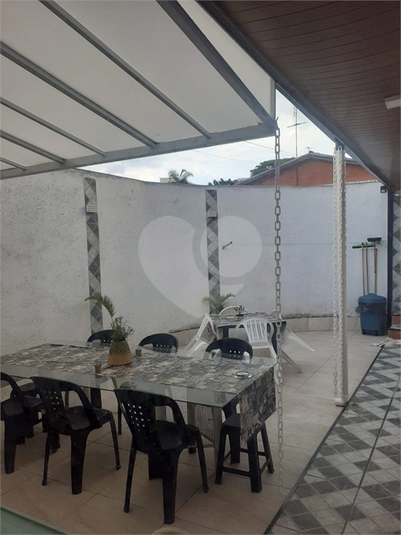Foto REO1117151