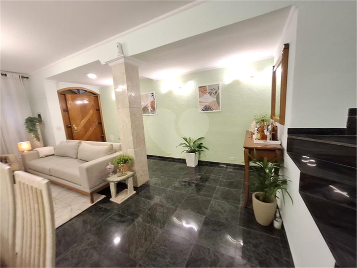 Foto REO1117156