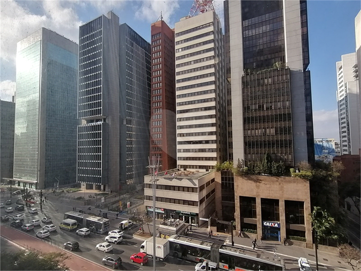 Foto REO1117157