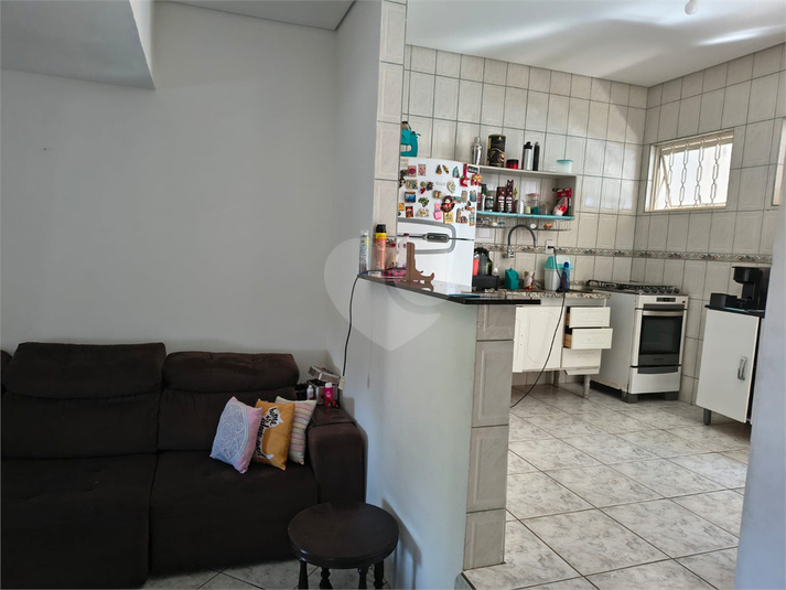 Foto REO1117173