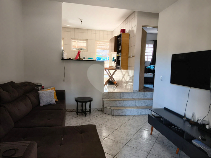 Foto REO1117173