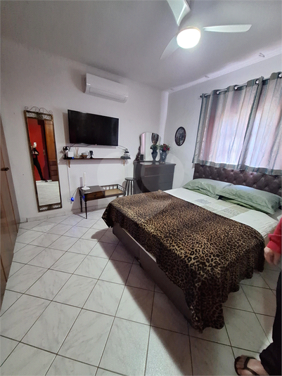 Foto REO1117180