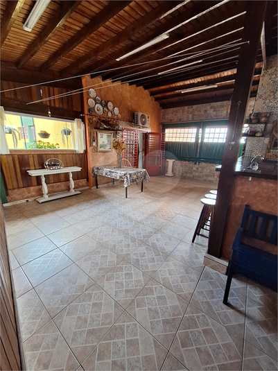 Foto REO1117180