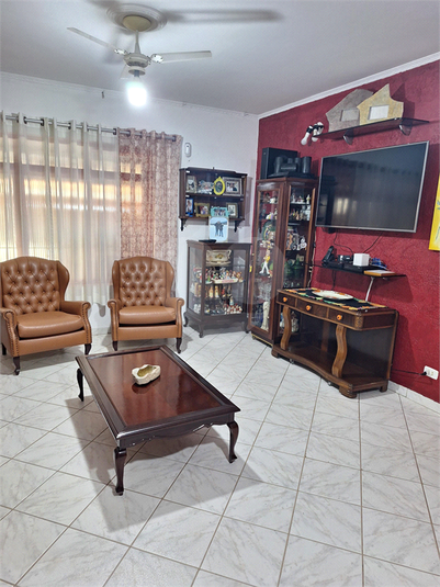 Foto REO1117180