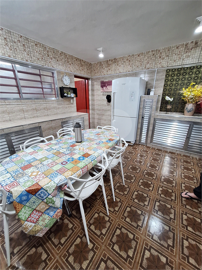 Foto REO1117180