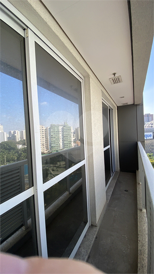 Foto REO1117193