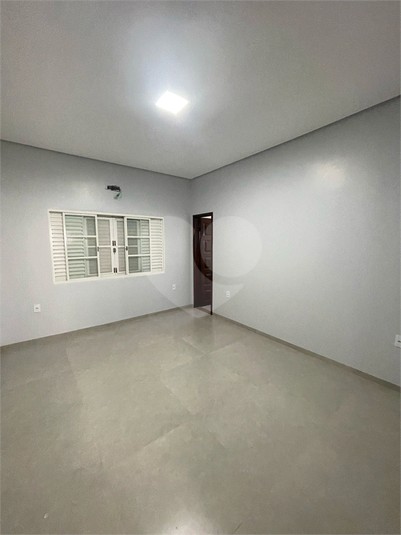 Foto REO1117198