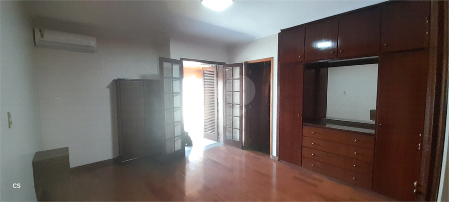 Foto REO1117217