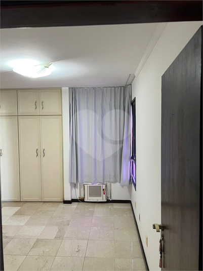 Foto REO1117229