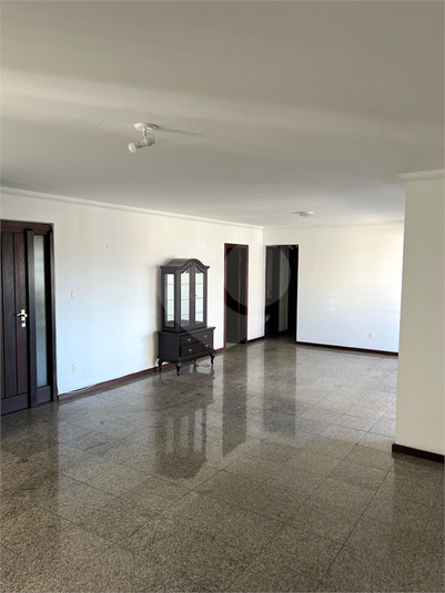 Foto REO1117229